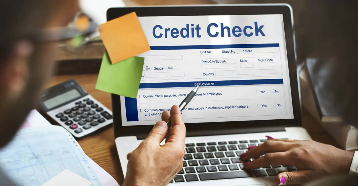 What's the Difference Between Hard and Soft Credit Checks?